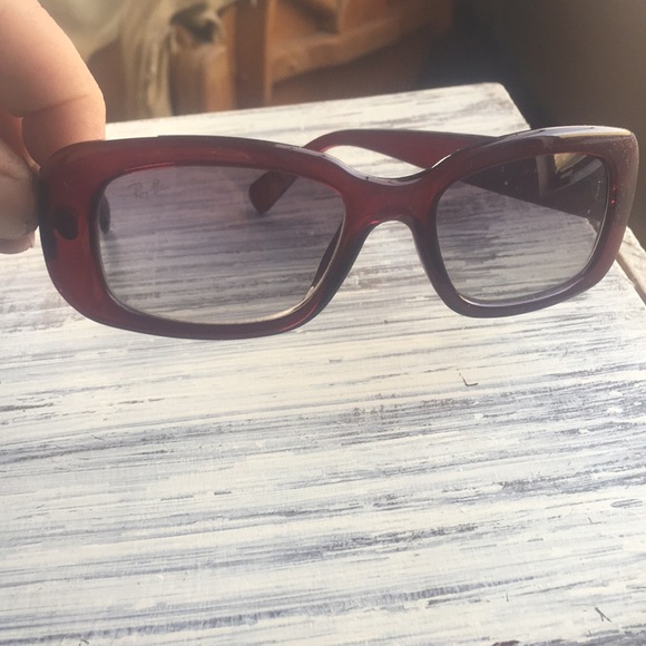 Ray Bans with Case - Picture 5 of 5